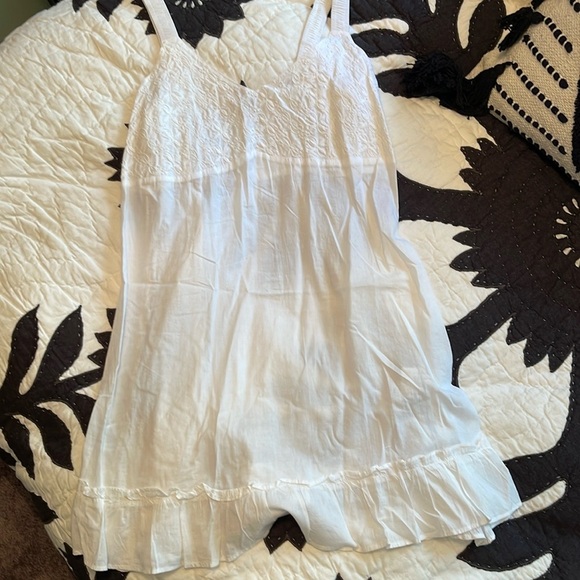Coline Dresses & Skirts - Adorable Cotton Summer Dress